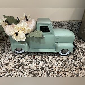 Sage green pick up truck fall decor fabric pumpkins flowers Thanksgiving NEW